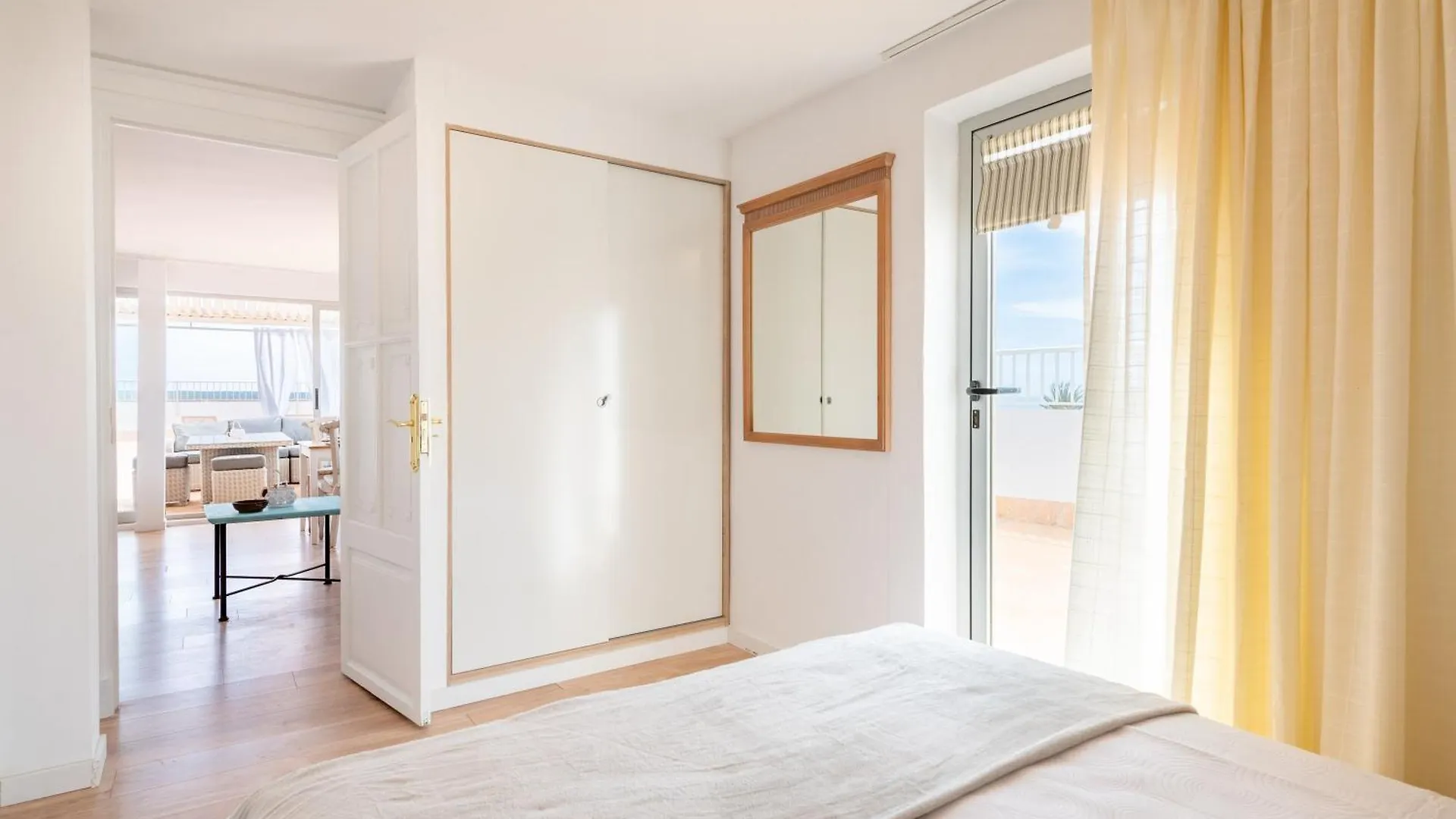 Beachfront Penthouse Colonia de Sant Jordi Ισπανία
